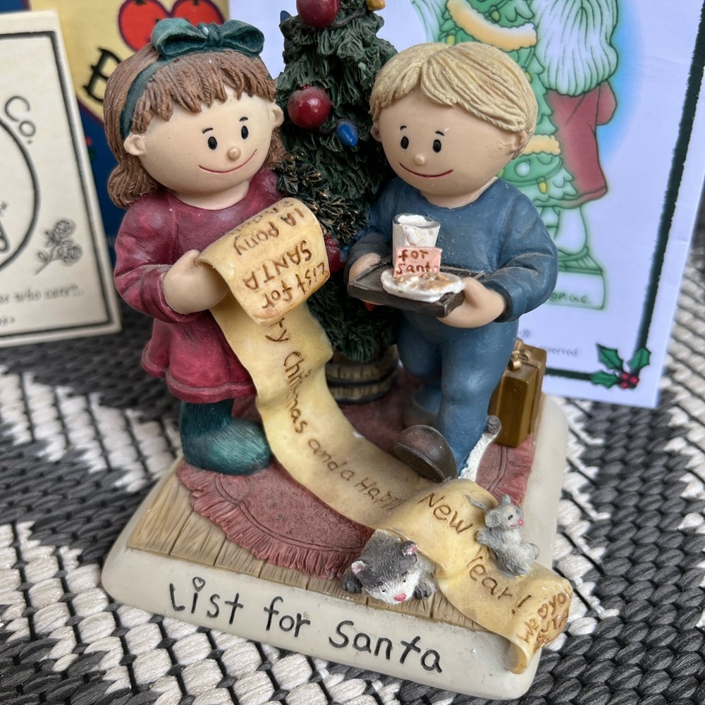 1998 Zingle Berry 'List for Santa' Ceramic Figurine #1107